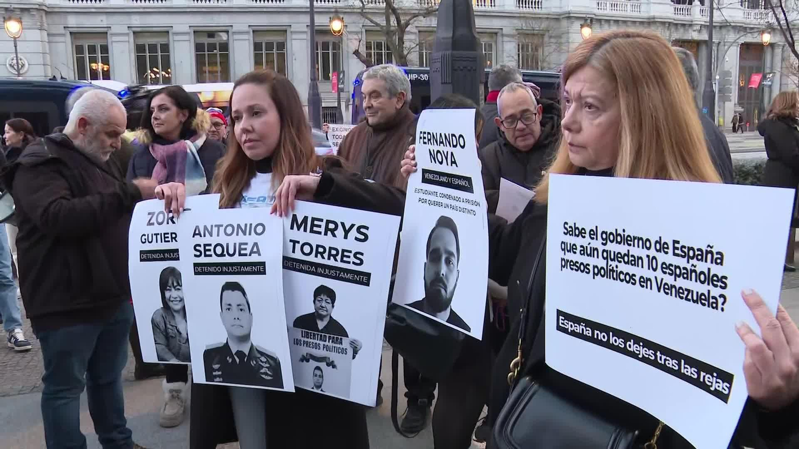 S050-MADRID MANI VENEZOLANOS CELEBRAN AMNISTIA PRESOS