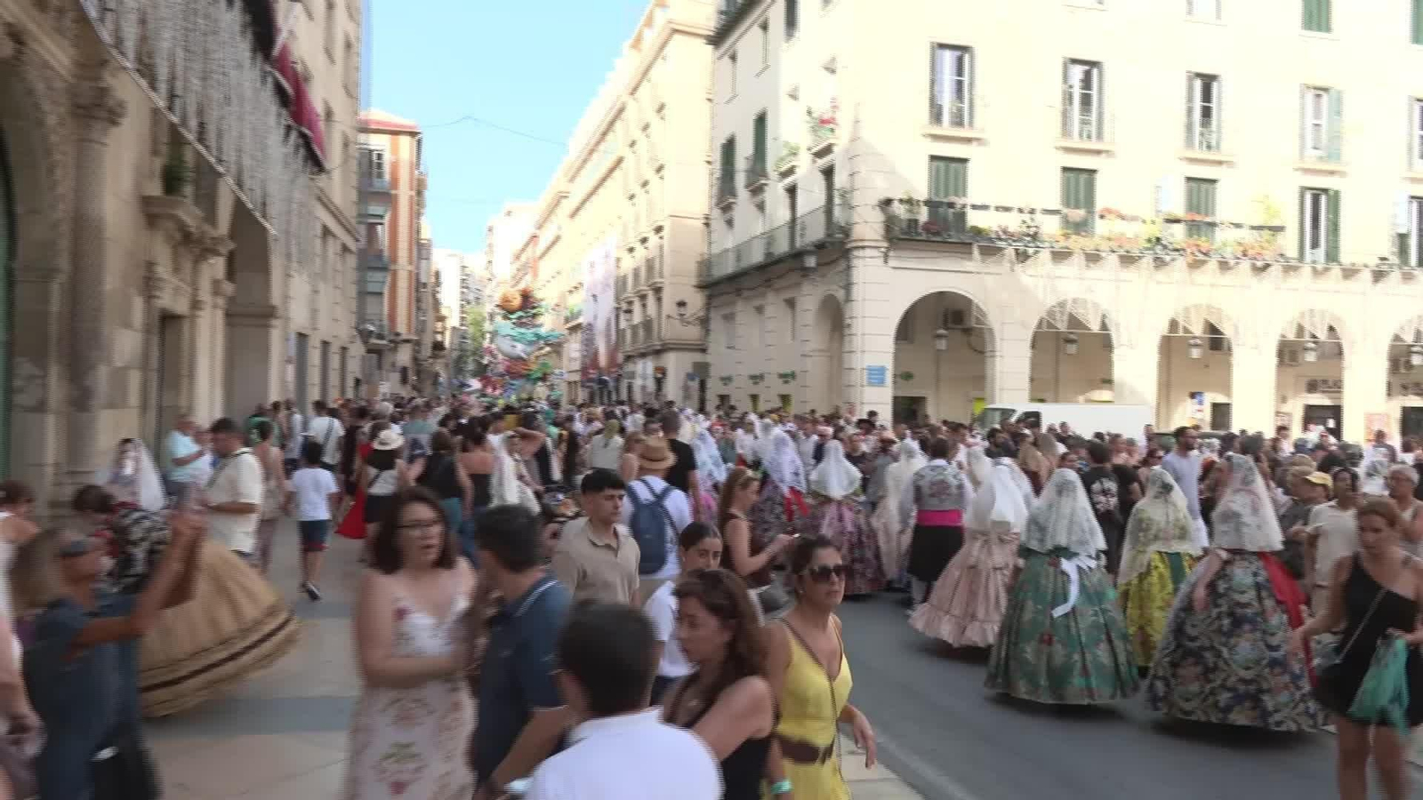 D032-ALICANTE OFRENDA VIRGEN DOLORES