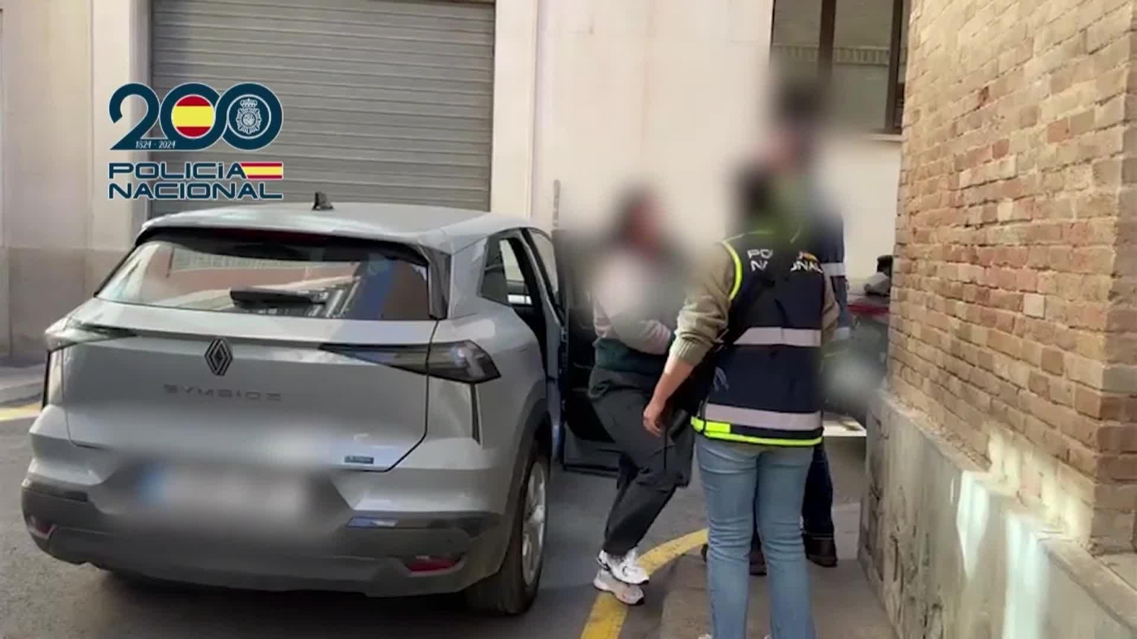X015-IMAGENES POLICIA FUGITIVA TREN ARAGUA
