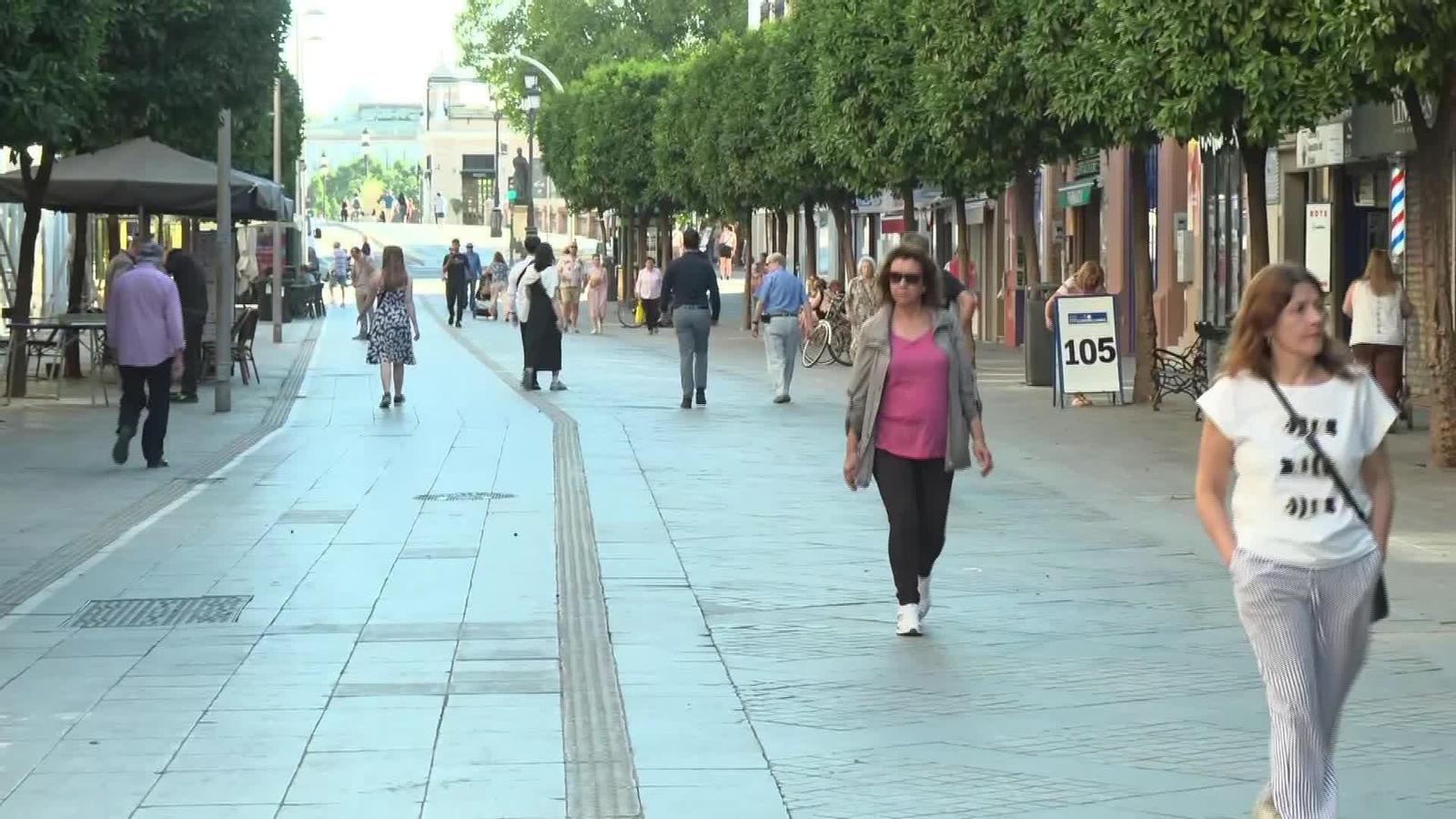 J047-SEVILLA MAXIMAS 35 GRADOS