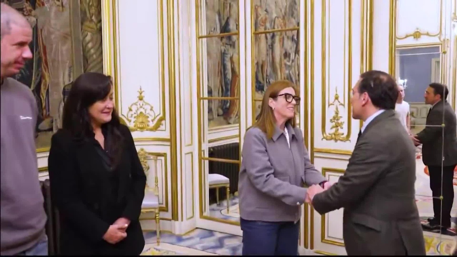 X088-MADRID ALBARES CON PRESOS DE VENEZUELA