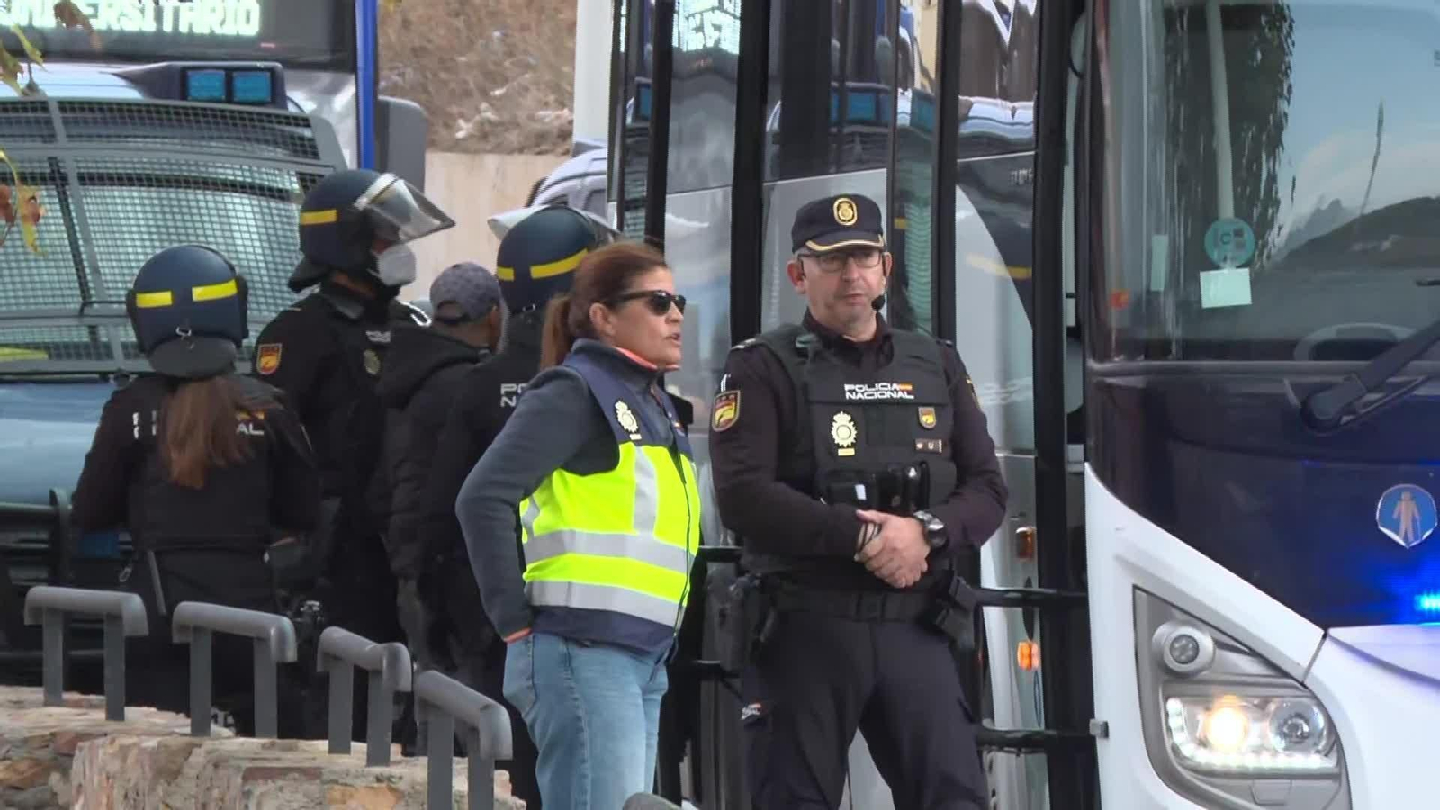 V009-CEUTA TRASLADO MIGRANTES FILIACION