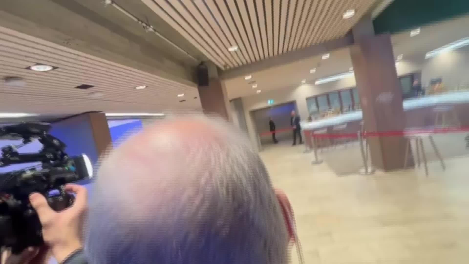 X079-SUIZA TOTALES DONALD TRUMP TRAS INTERVENCION FORO