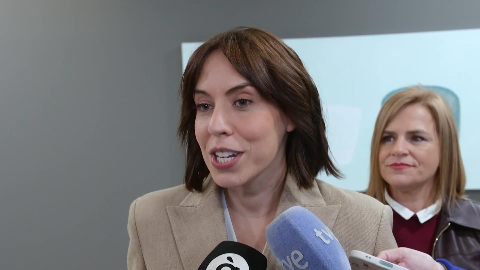 M075-VALENCIA CANUTAZO DIANA MORANT