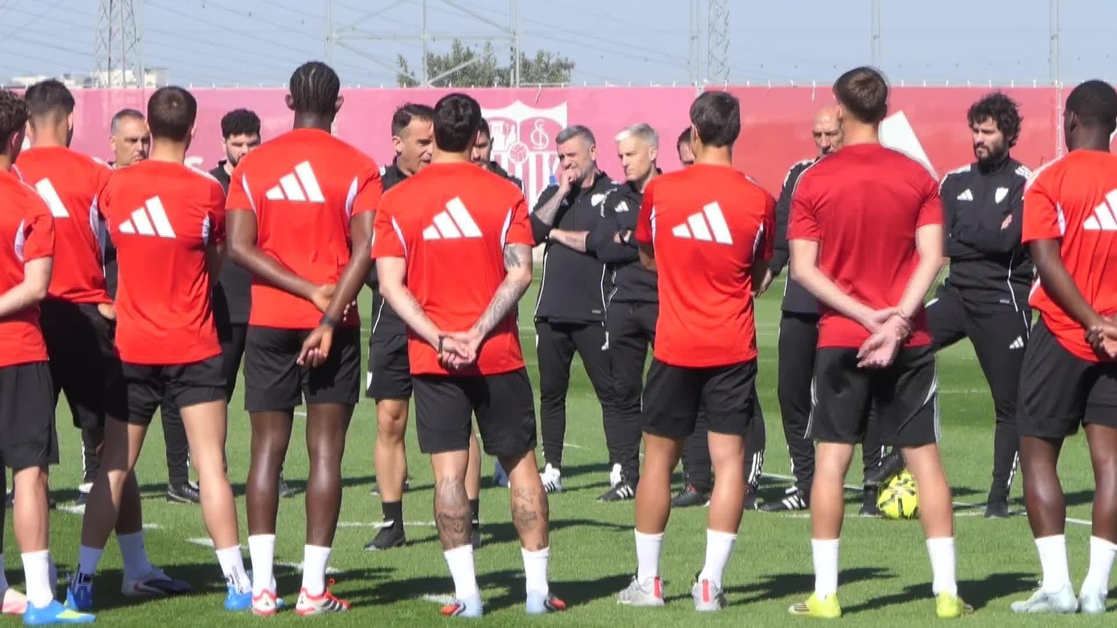 J054-MADRID ENTRENAMIENTO DEL SEVILLA