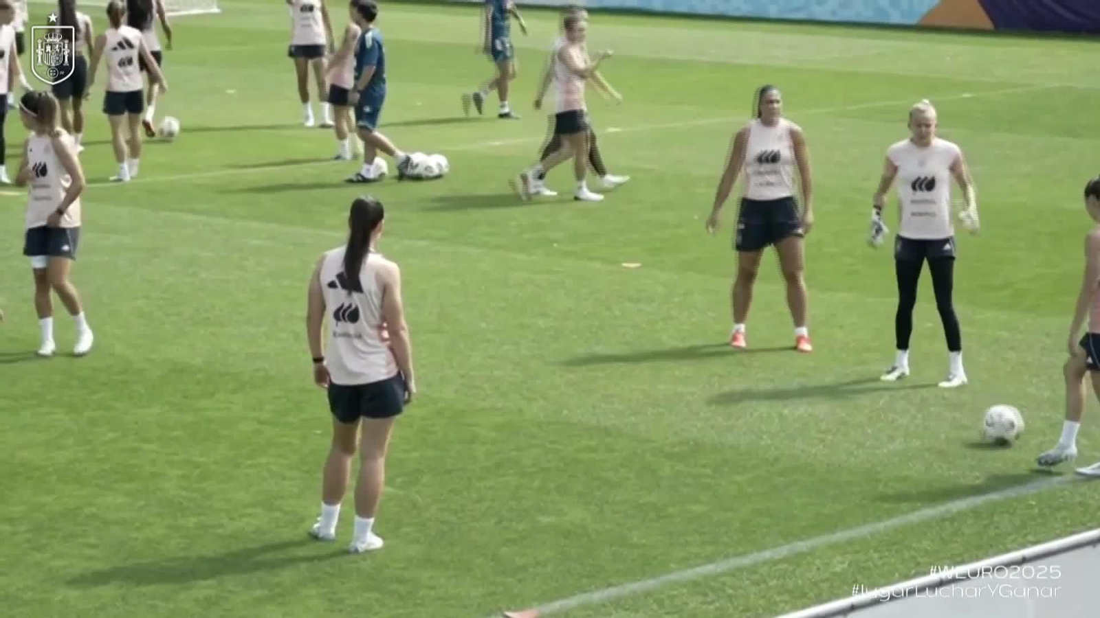 L665-SUIZA ENTRENO SELECCION FEMENINA