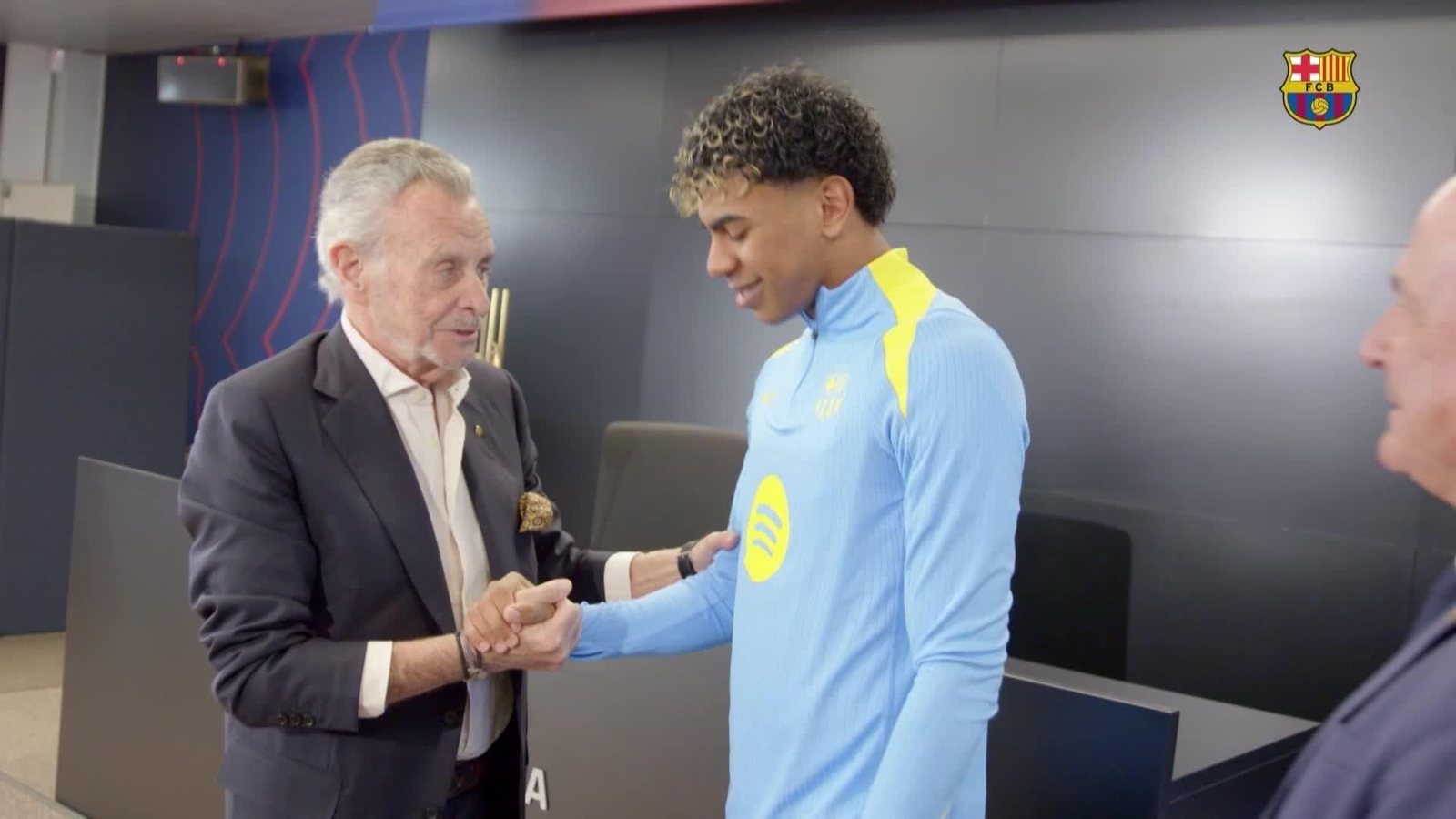 X083-BARCELONA PREMIO LAMINE YAMAL