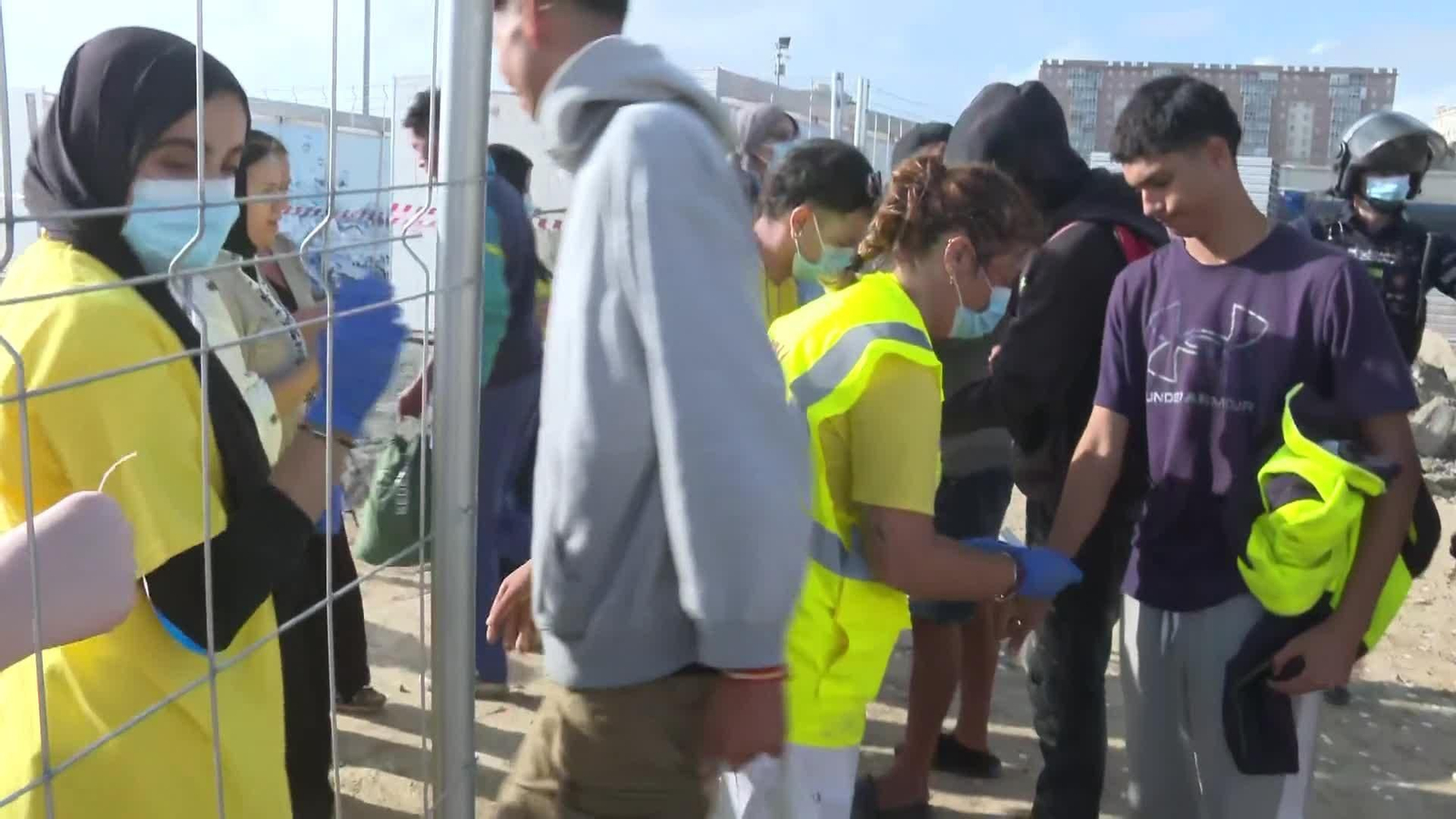 va migrantes en puerto