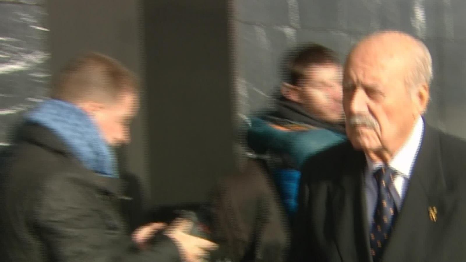 J003-EDI-VARIOS MUERE ANTONIO TEJERO