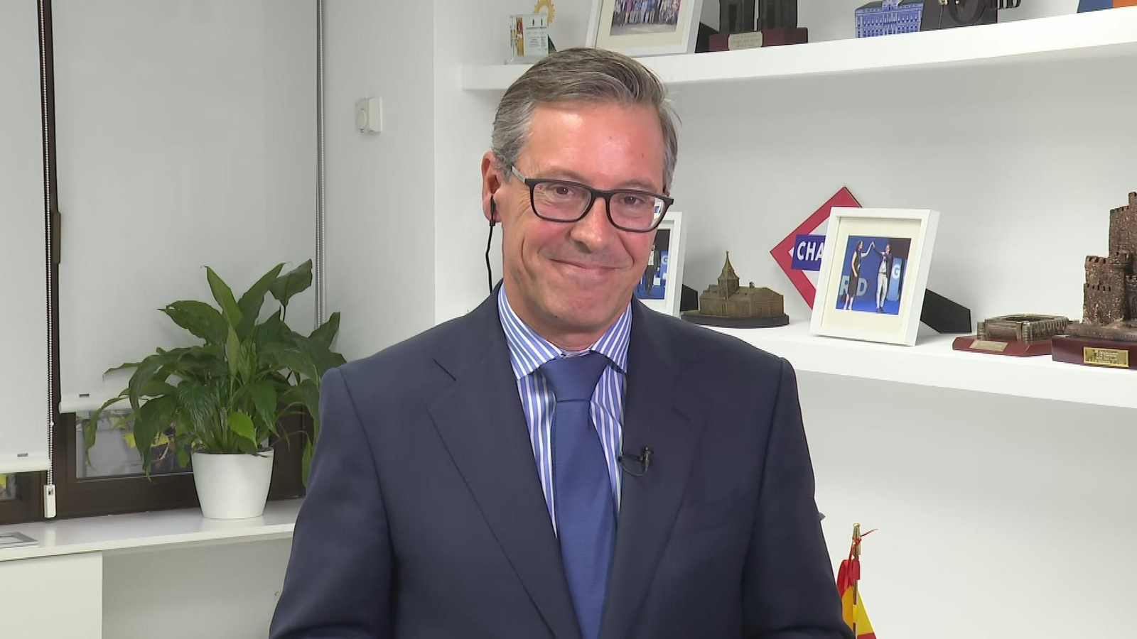 X027 MADRID ENTREVISTA ALFONSO SERRANO MEDIASET frame 8951