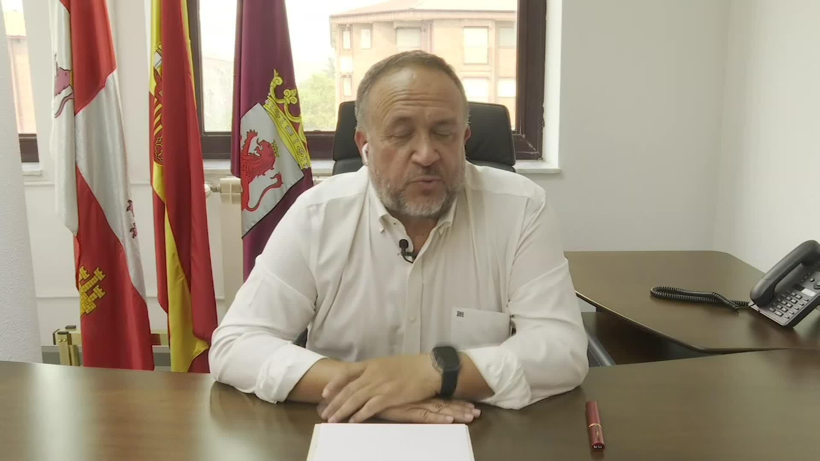 J061-LEÓN ENTREVISTA MEDIASET PRESIDENTE DIPUTACIÓN