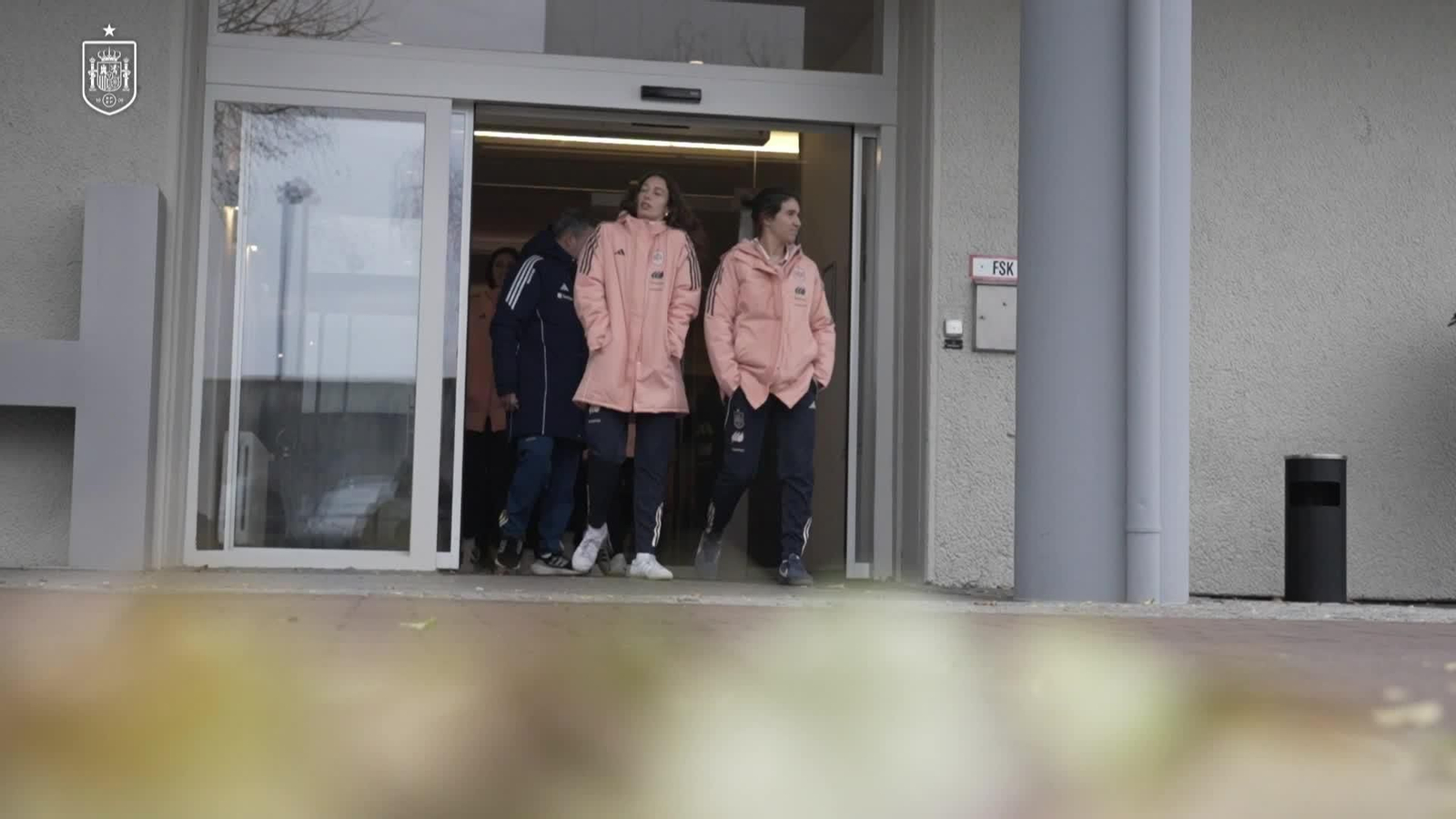 V056-ALEMANIA PASEO SELECCION FEMENINA