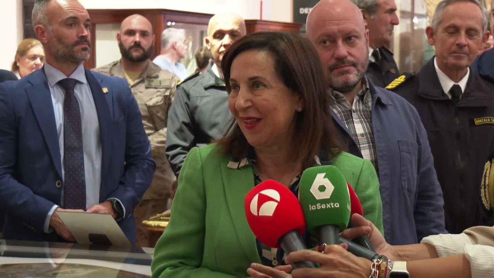 va robles en el museo naval