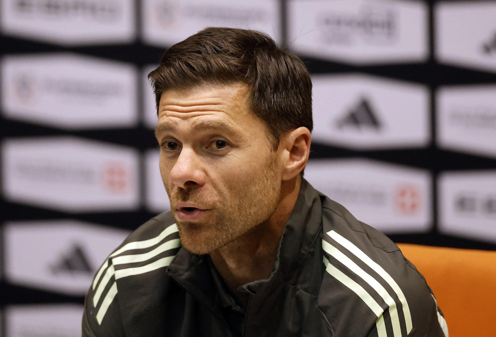 Xabi Alonso sobre la posible titularidad de Mbappé