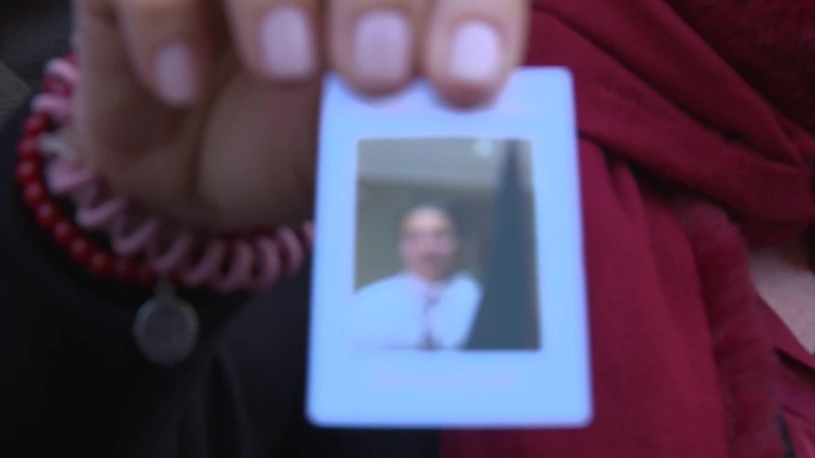 M019-SEVILLA HOMENAJE SANDRA PEÑA PROCESION