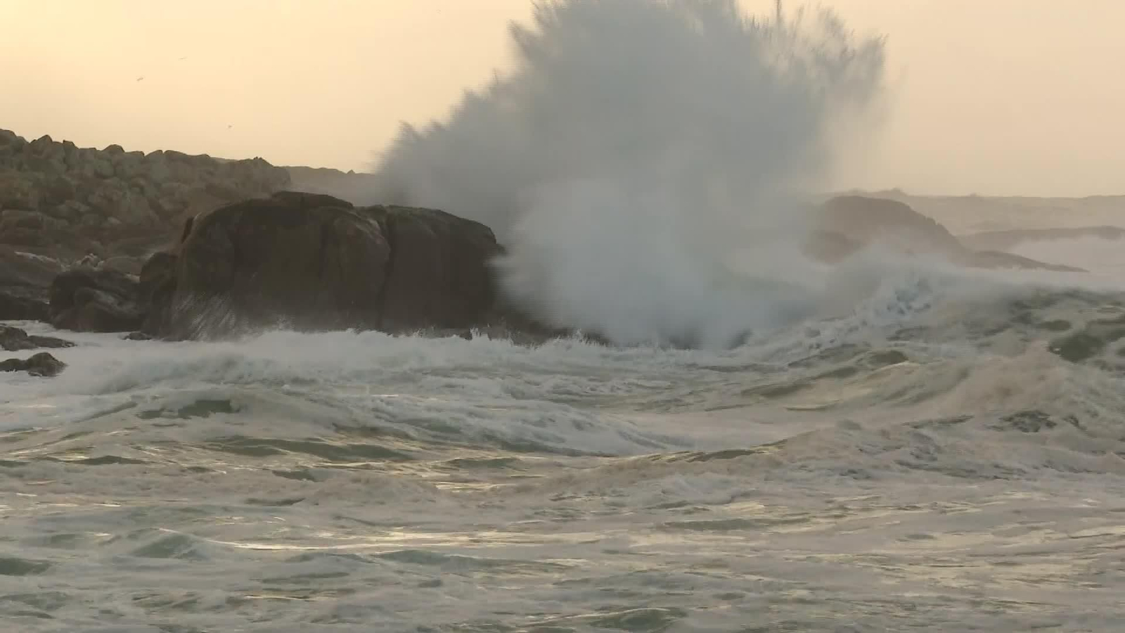 M028-VARIOS OLEAJE CANTABRICO