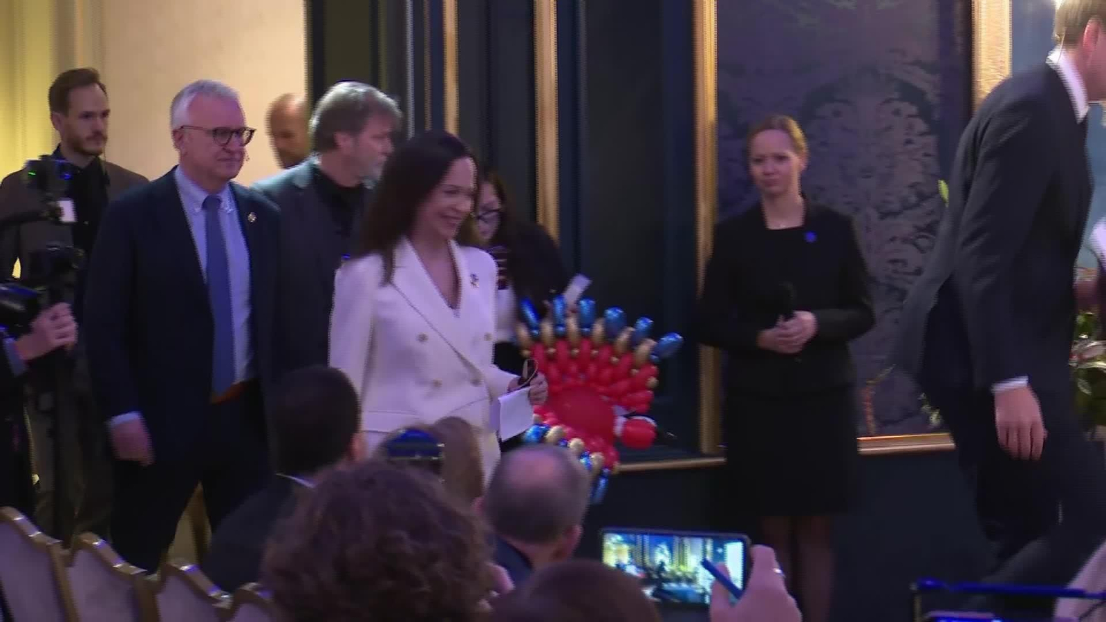 J041-NORUEGA RP CORINA MACHADO 3