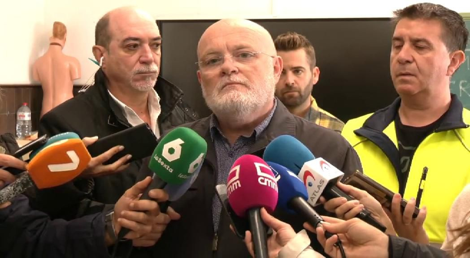 Hallan a doce kilómetros de Letur el cadáver de Antonia, una de las cinco desaparecidas del pueblo Hallan a doce kilómetros de Letur el cadáver de Antonia, una de las cinco desaparecidas del pueblo