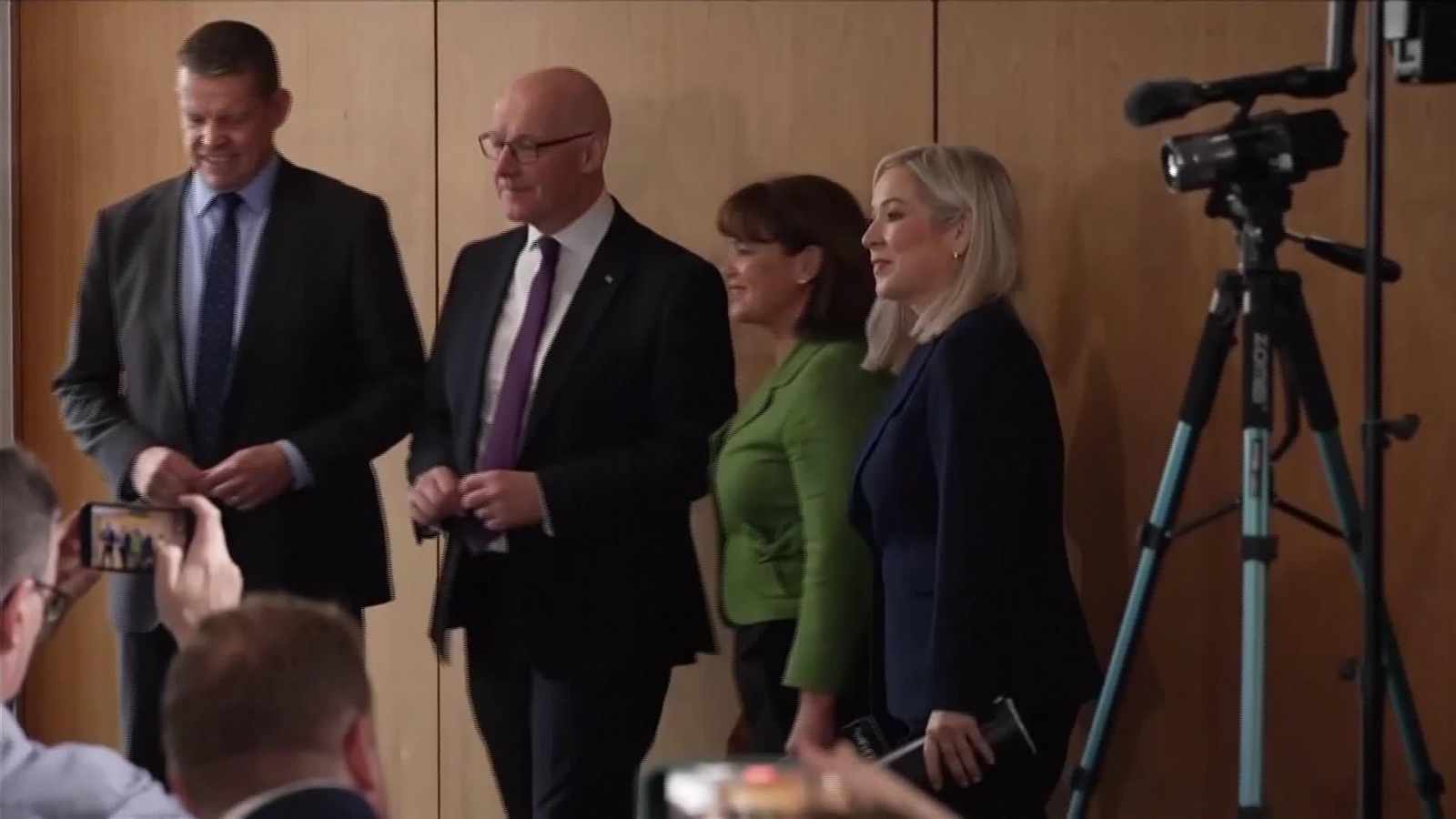 L073-REINO UNIDO FIRMA DE LOS INDEPENTISTAS BRITANICOS