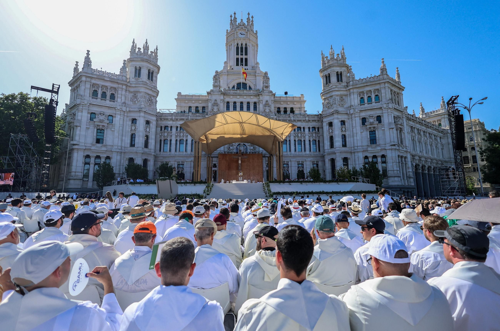 El papa León XIV preside la multitudinaria misa con motivo del Corpus Christi