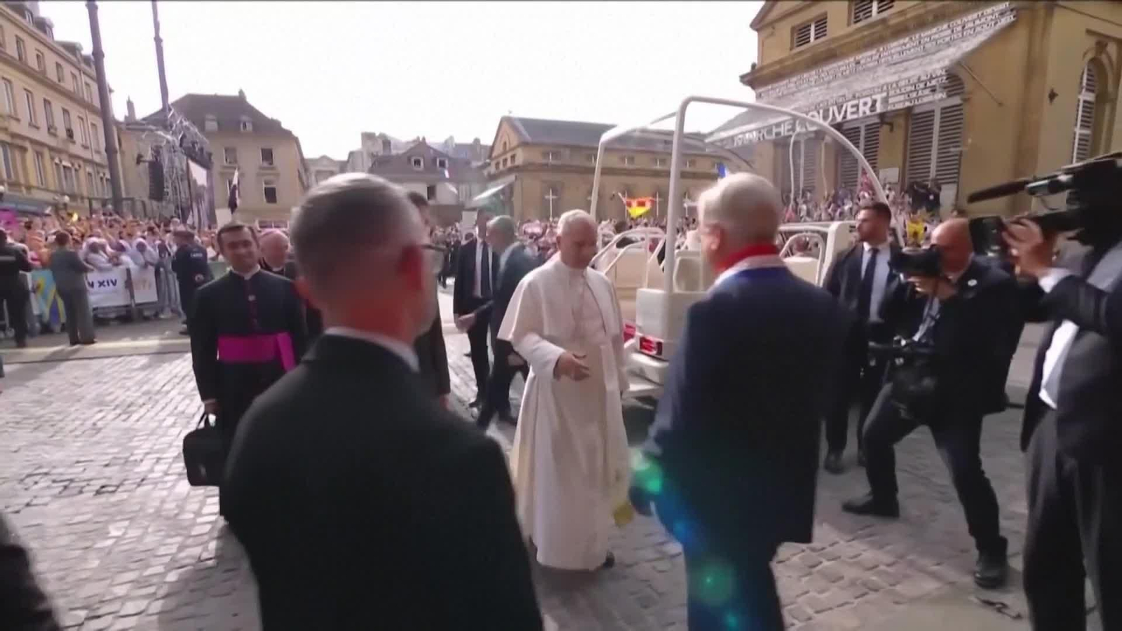 va visita papa metz