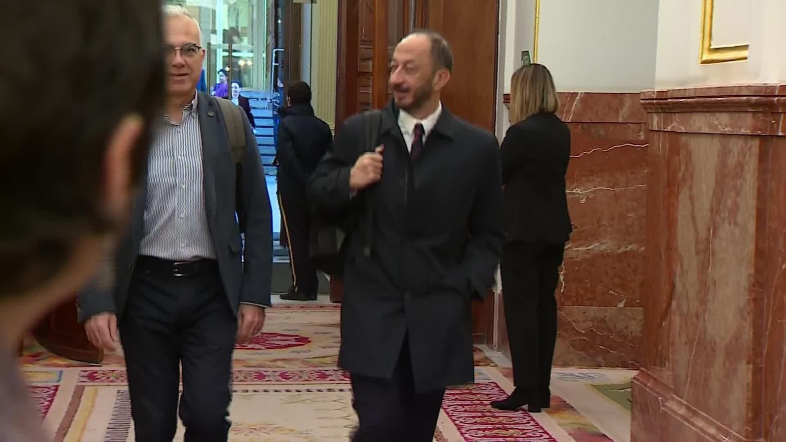 J038-CONGRESO PASILLOS