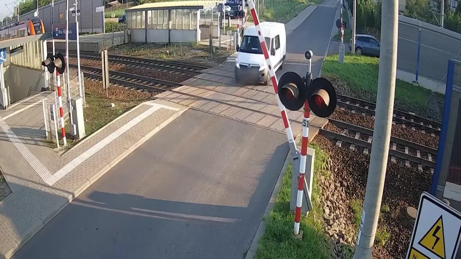V005-POLONIA ACCIDENTE TREN