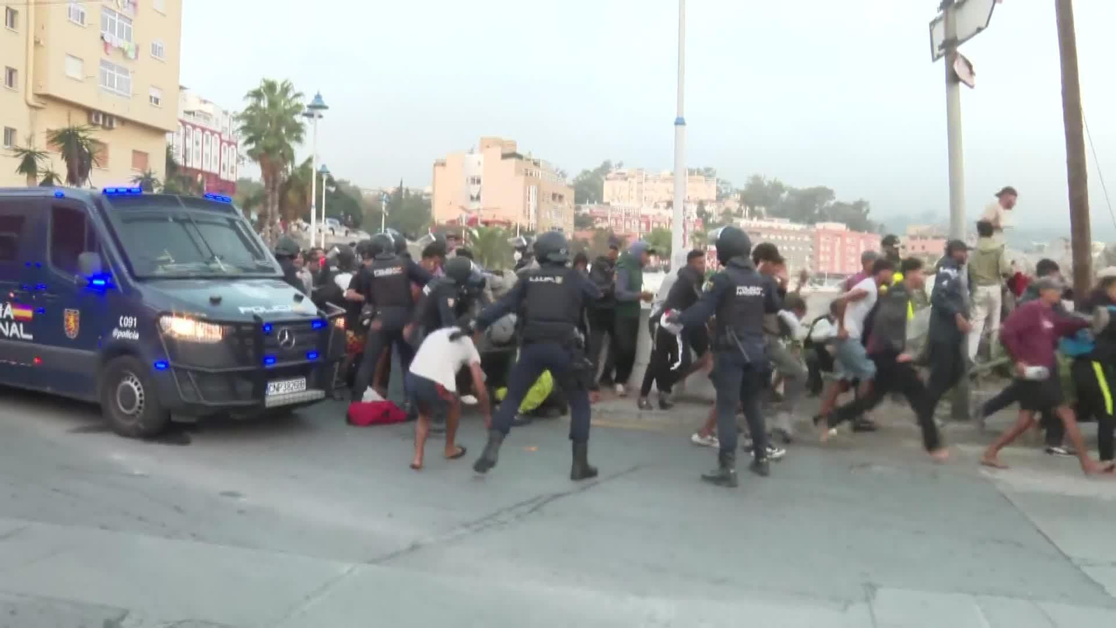 va traslado migrantes al puerto