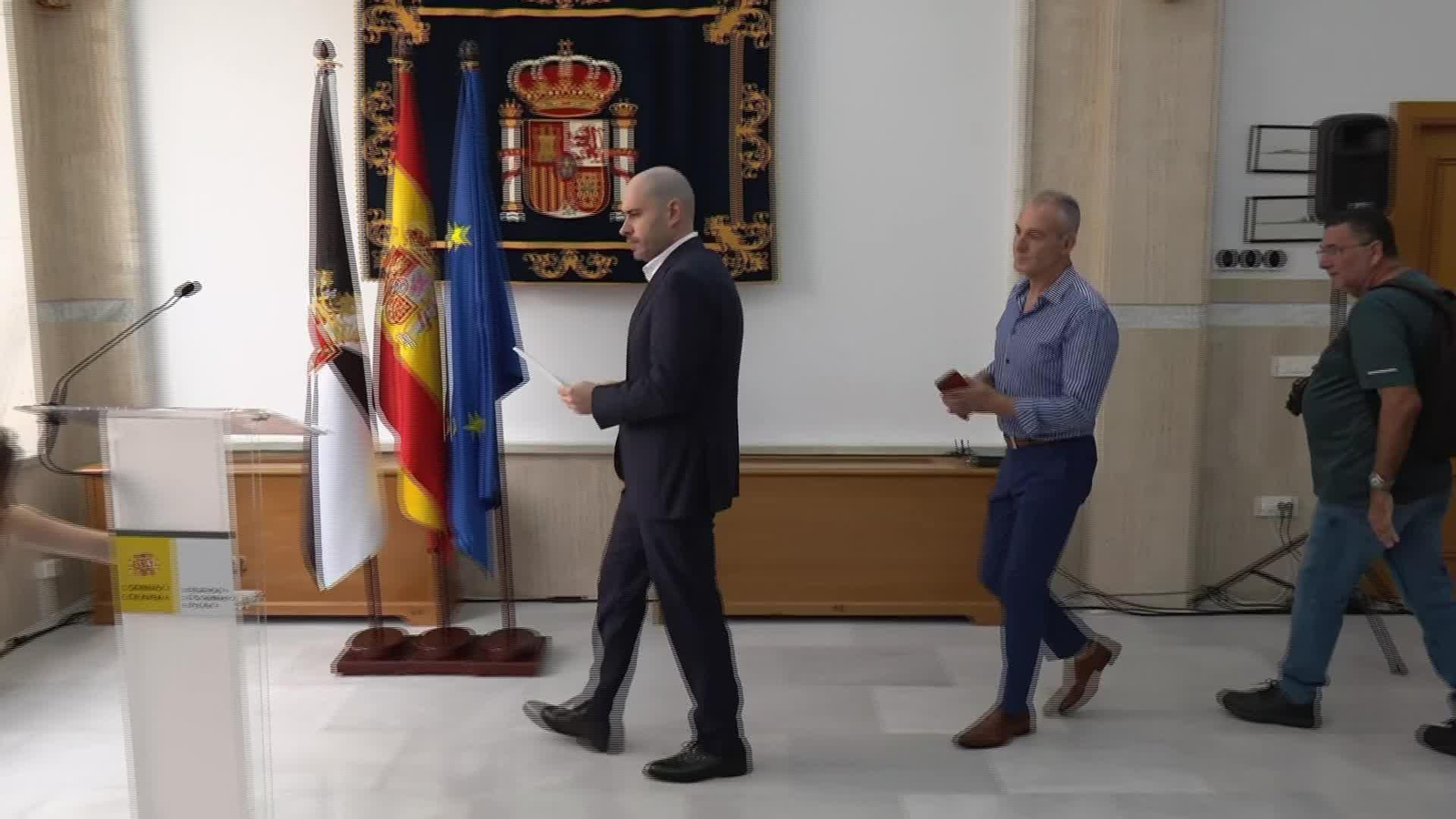 L058-EDI CEUTA DIMITE DELEGADO DEL GOBIERNO