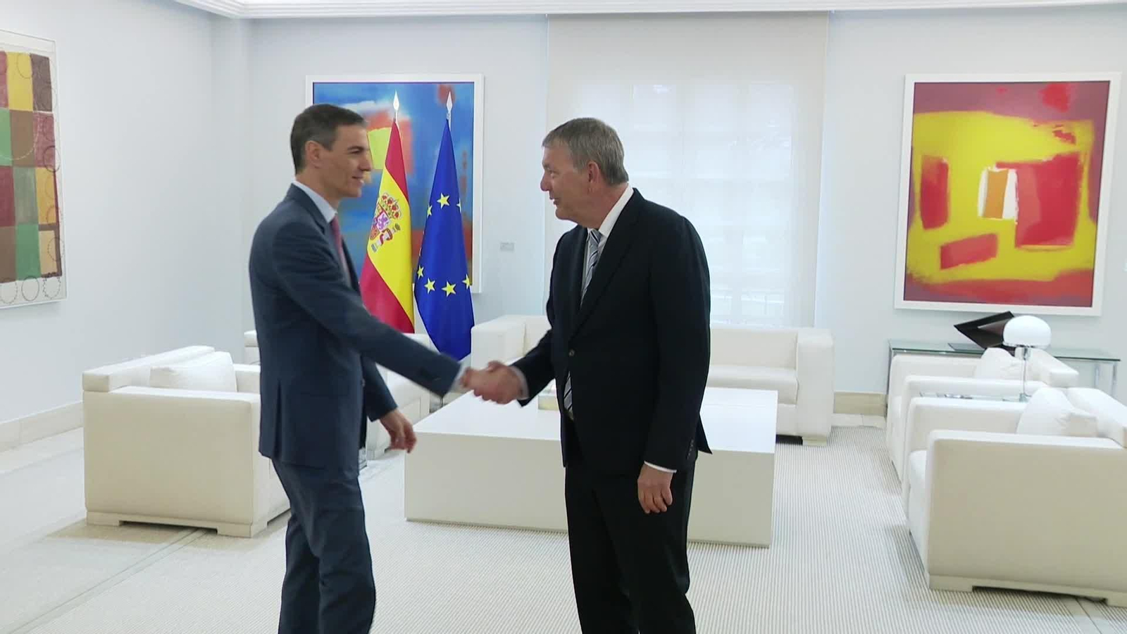 M019-MADRID SANCHEZ CON COMISIONADO ONU REFUGIADOS