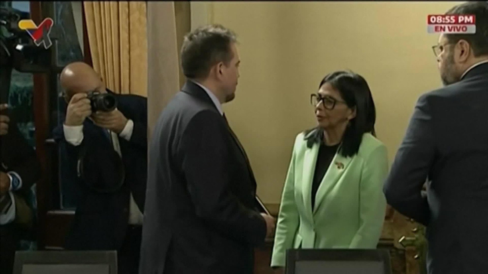 J004-VENZUELA GOBIERNO ABIERTO A COOPERACION CON USA