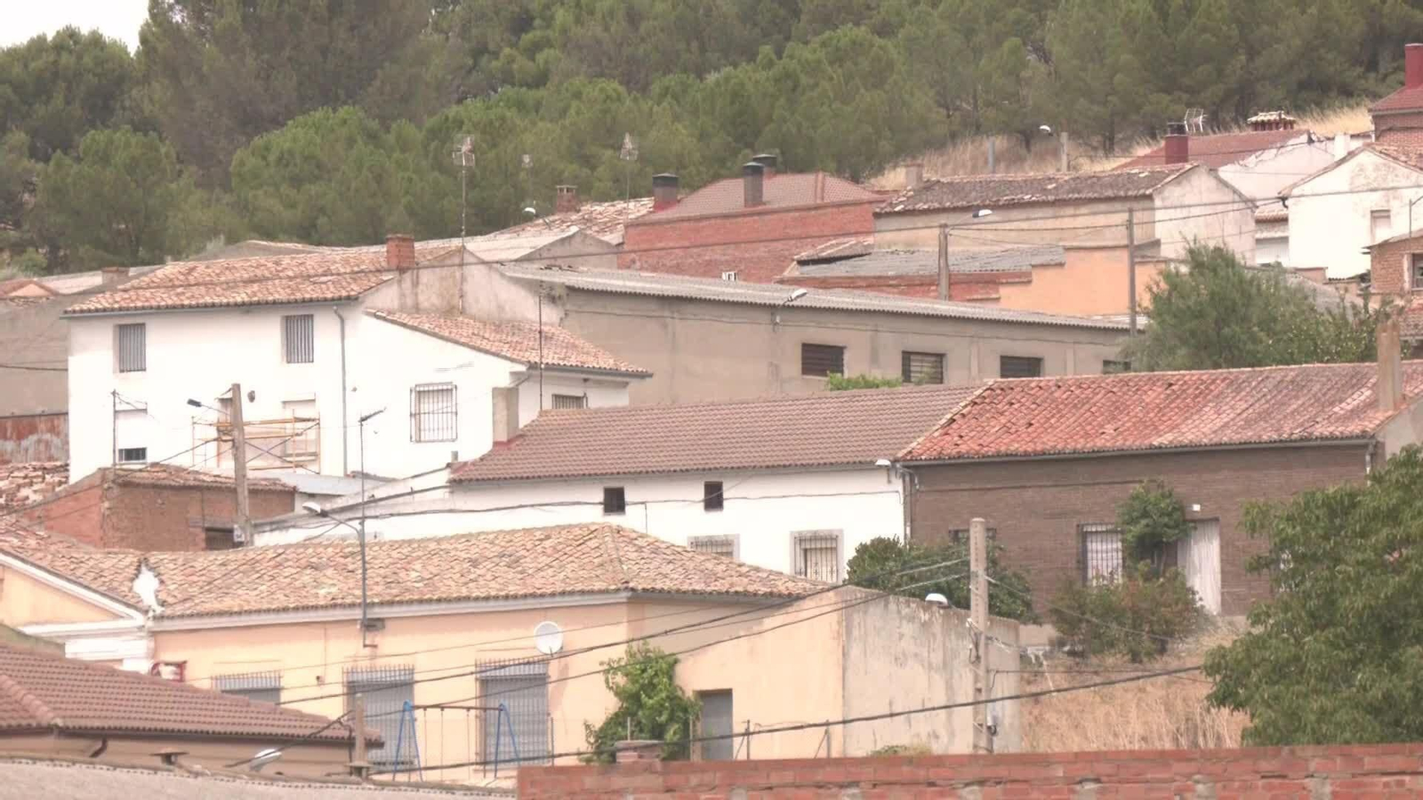 V016-VARIOS PUEBLOS AUMENTO POBLACION VERANO