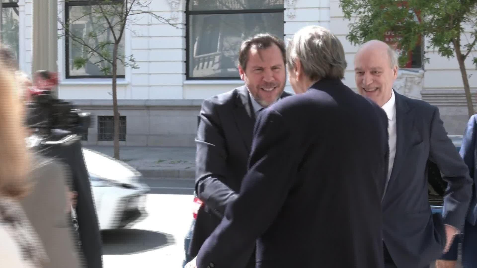 X093-MADRID OSCAR PUENTE CON PRESIDENTE DE ADIF ok