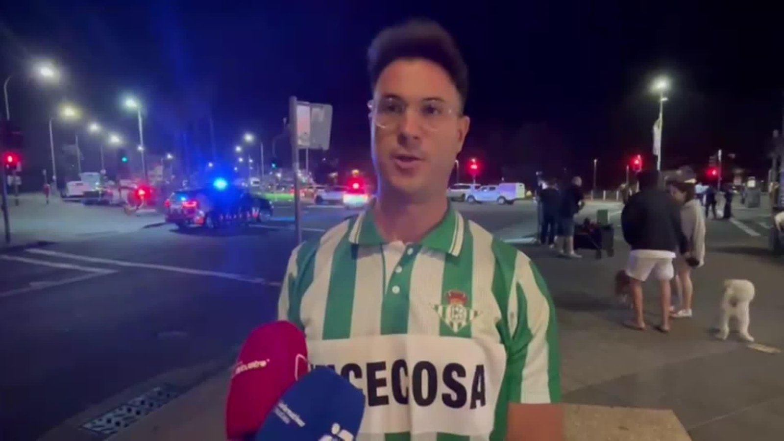 D042-AUSTRALIA TESTIGO TIROTEO PLAYA