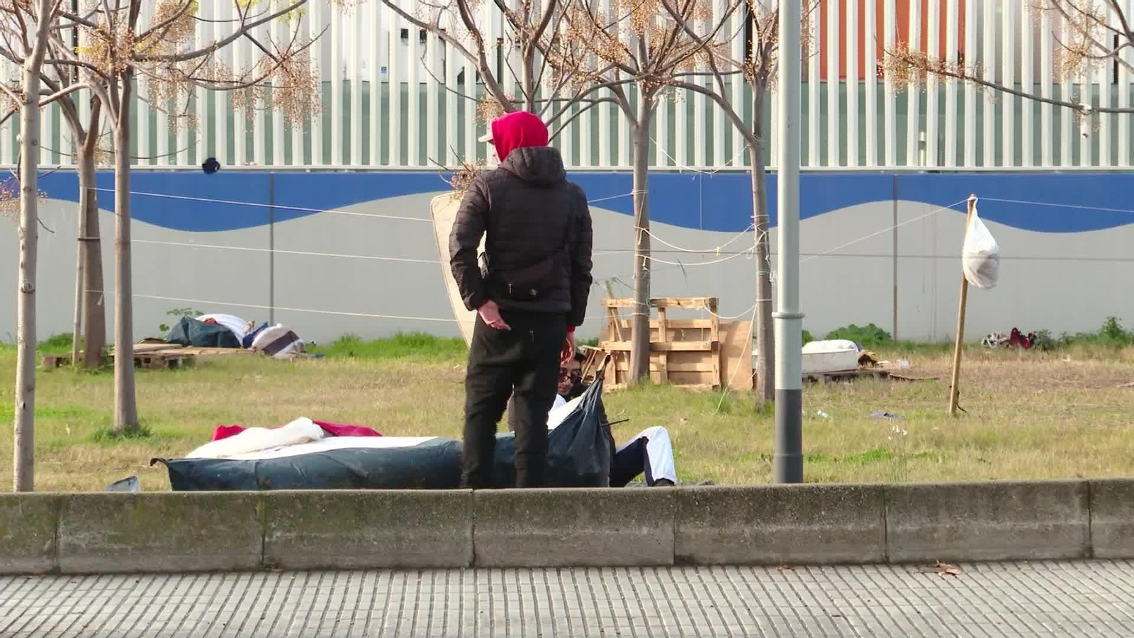 M030-BARCELONA DESALOJO CAMPAMENTO SINTECHO