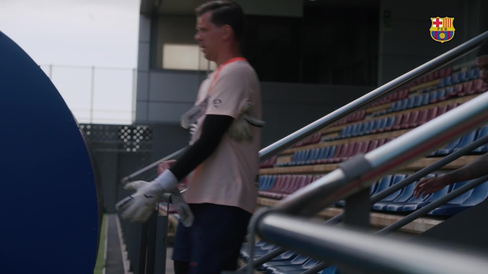 M036-BARCELONA ENTRENO FC BARCELONA