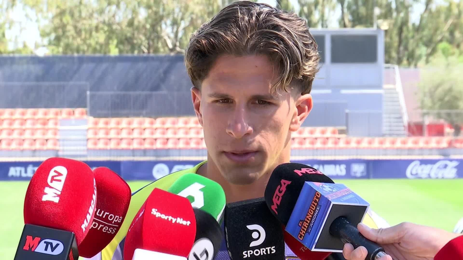 J041-MADRID ATLETICO ATENCION A MEDIOS