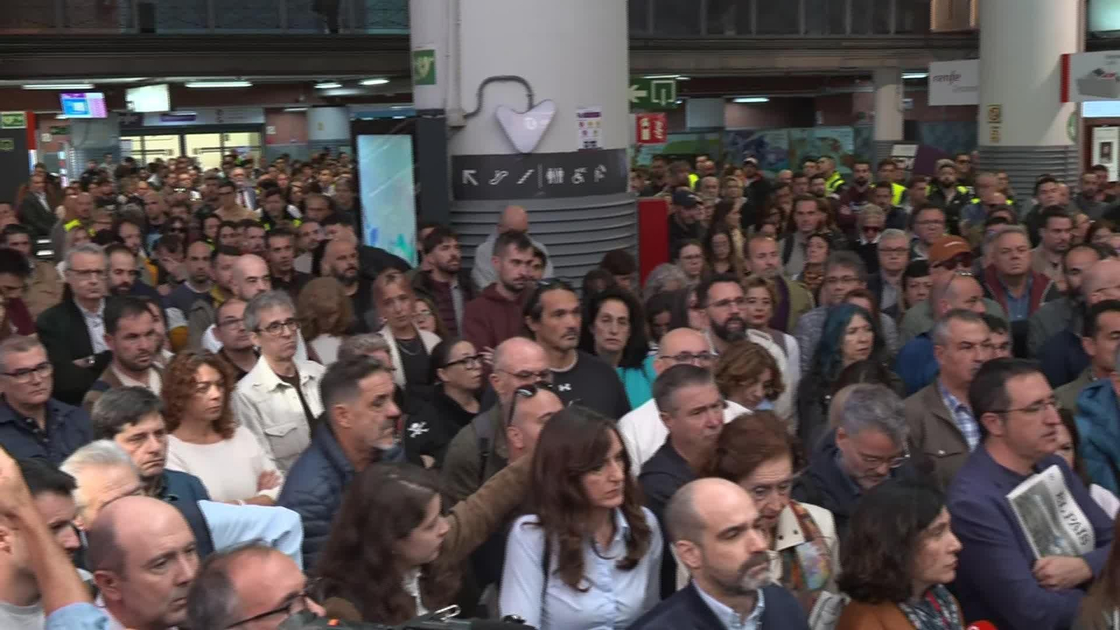 J047-MADRID MINUTO SILENCIO ATOCHA