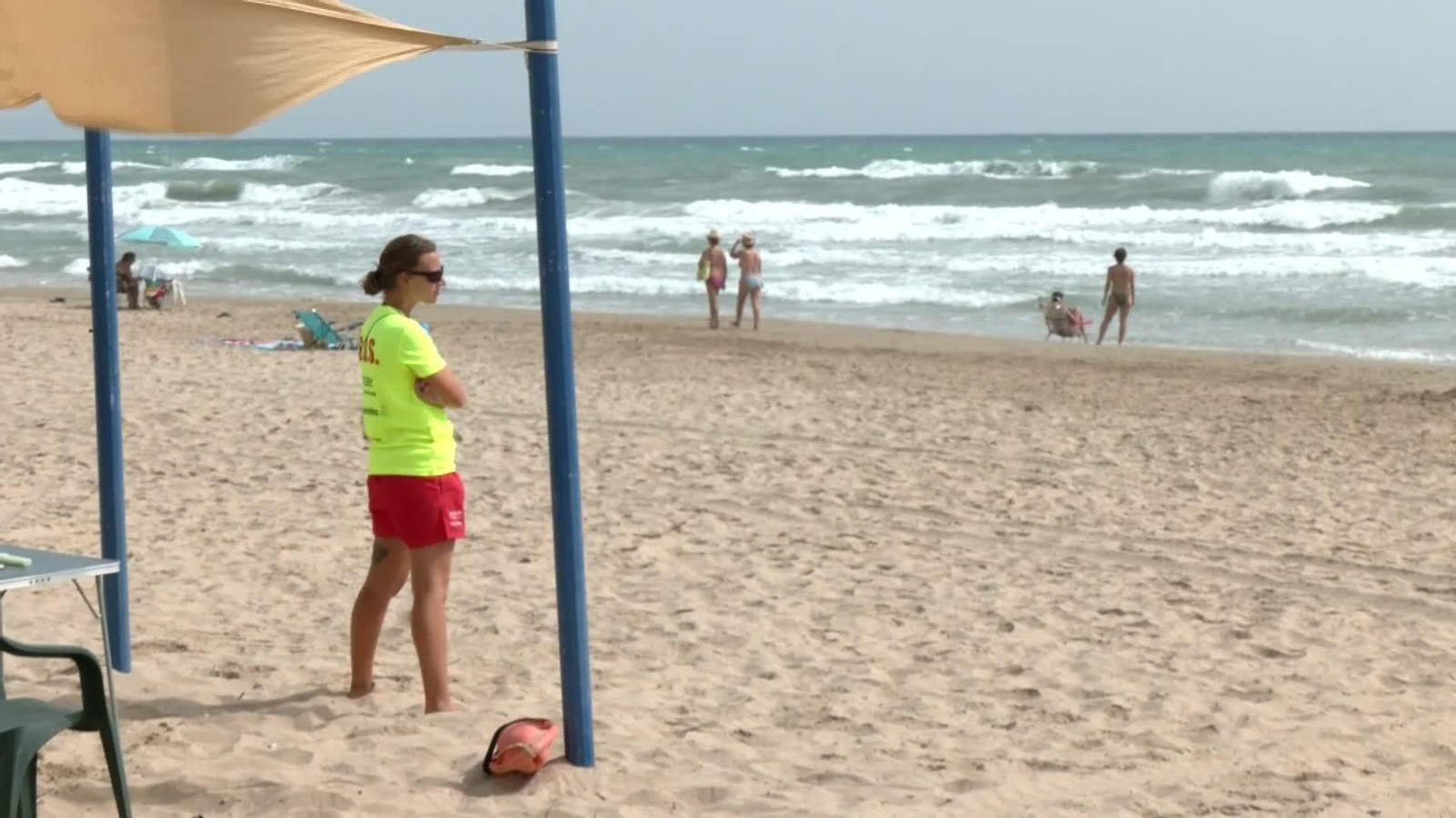 L028-ALICANTE CIERRE PLAYA GUARDAMAR DRAGONES AZULES