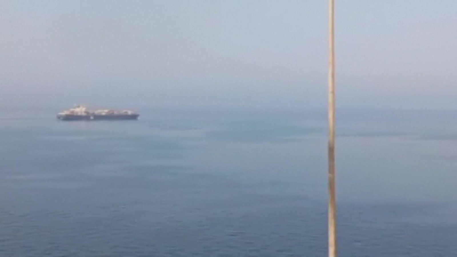 J068-IRAN IMÁGENES DEL PETROLERO SECUESTRADO