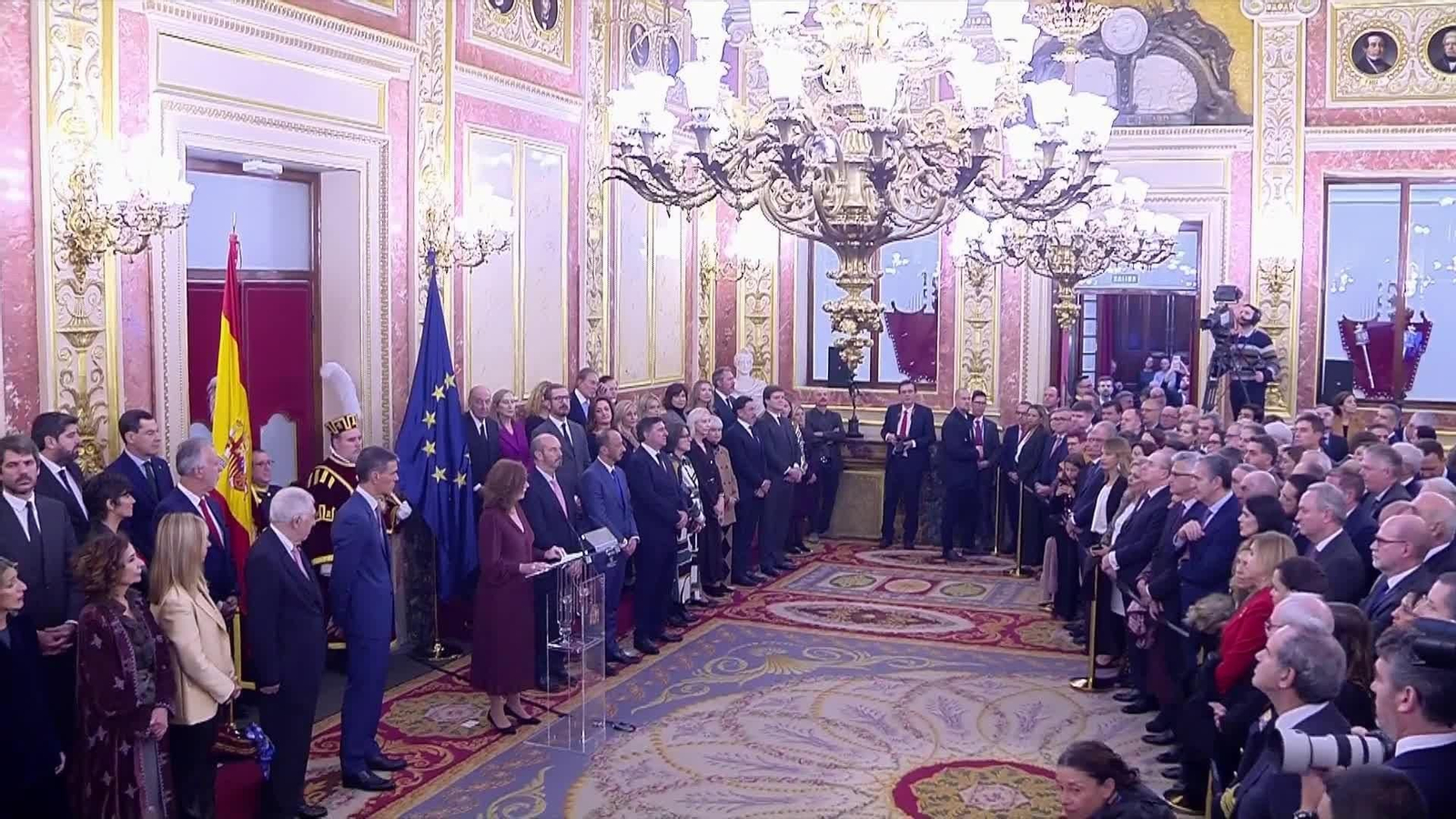 El espíritu de concordia constitucional no puede con los reproches entre PP y PSOE OK