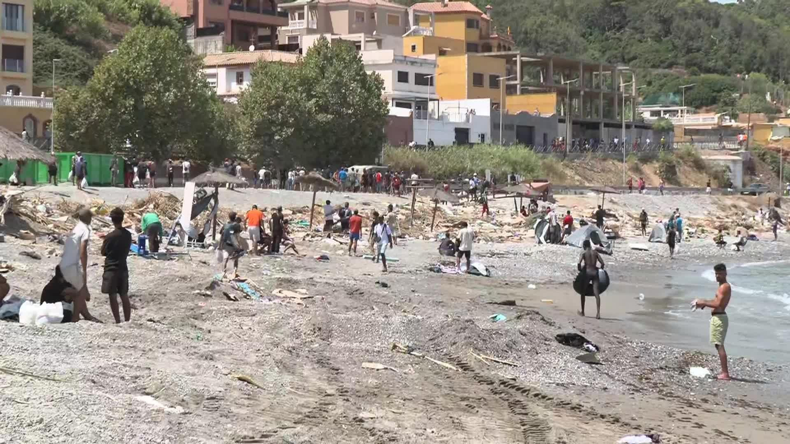 J062-CEUTA SITUACION CAMPAMENTO PLAYA TARDE