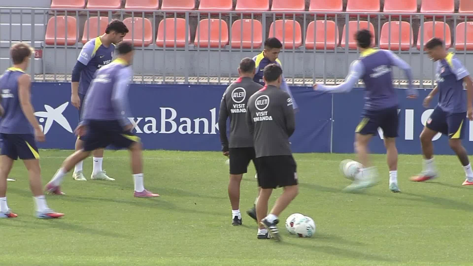 V042-MADRID ENTRENO ATLETICO