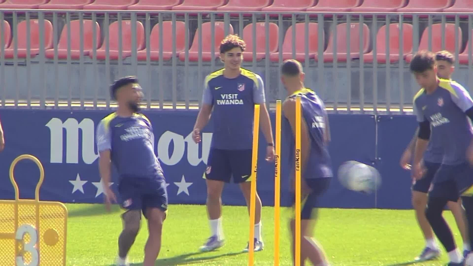 S014-MADRID ENTRENAMIENTO ATLETICO