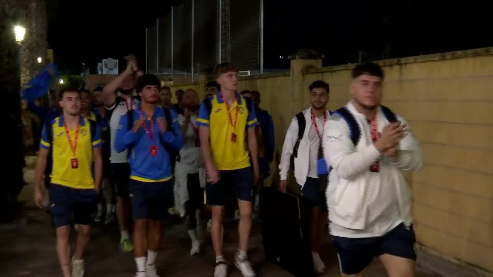 J072-CORDOBA LLEGADAS COPA PALMA DEL RIO BETIS J072-CORDOBA LLEGADAS COPA PALMA DEL RIO BETIS