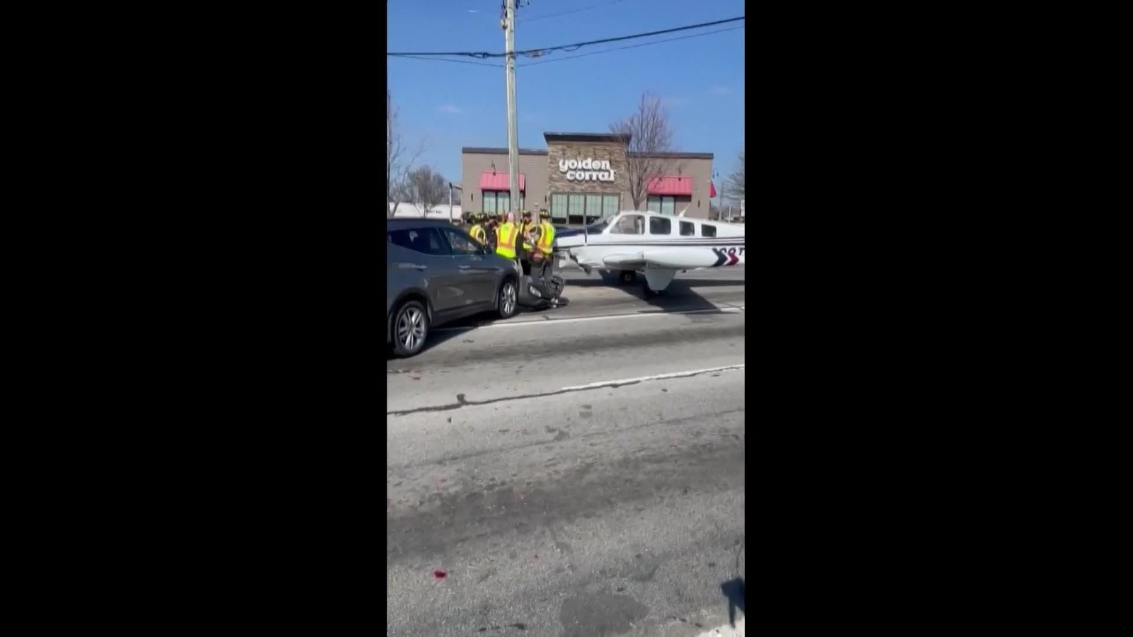 va accidente avioneta en la carretera