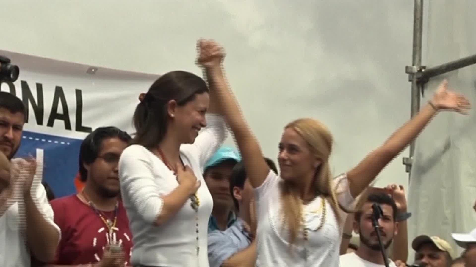 V068-VENEZUELA ARCHIVO CORINA MACHADO
