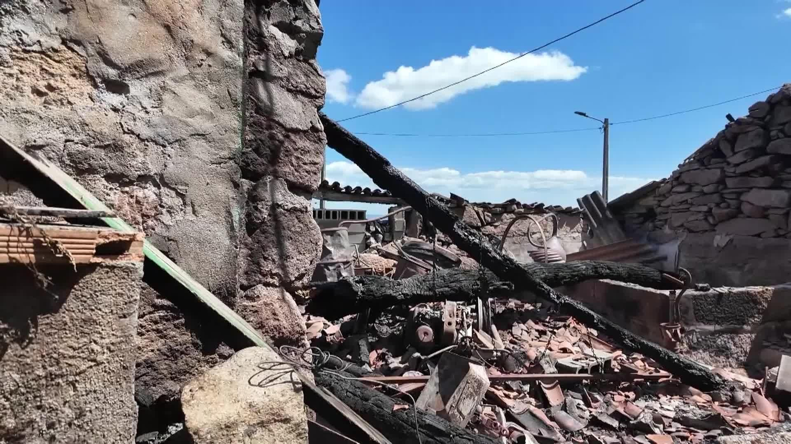 va a caridade arrasado