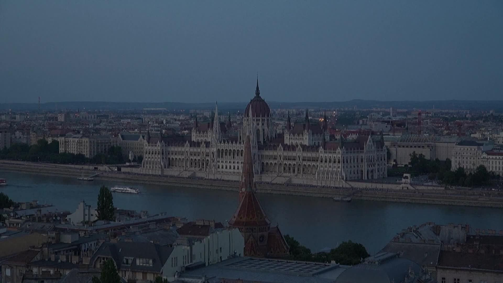 va budapest sin luz por calor