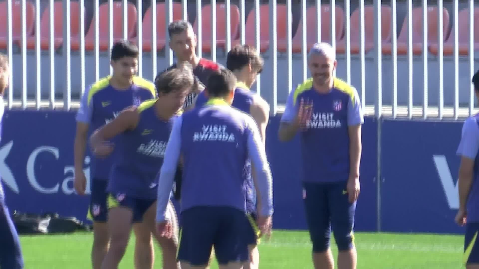 V032-MADRID ENTRENAMIENTO ATLETICO